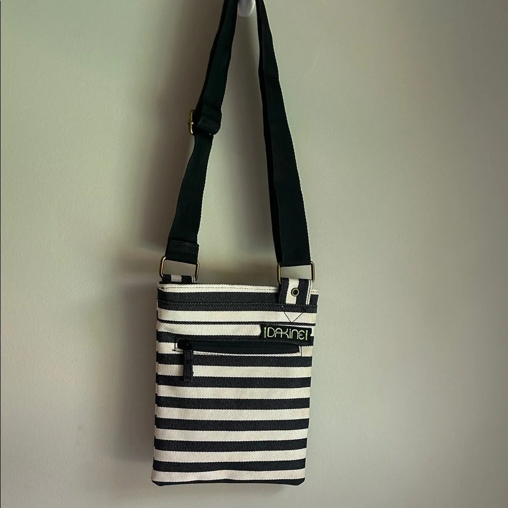 Dakine Jive Black Stripes Crossbody Bag